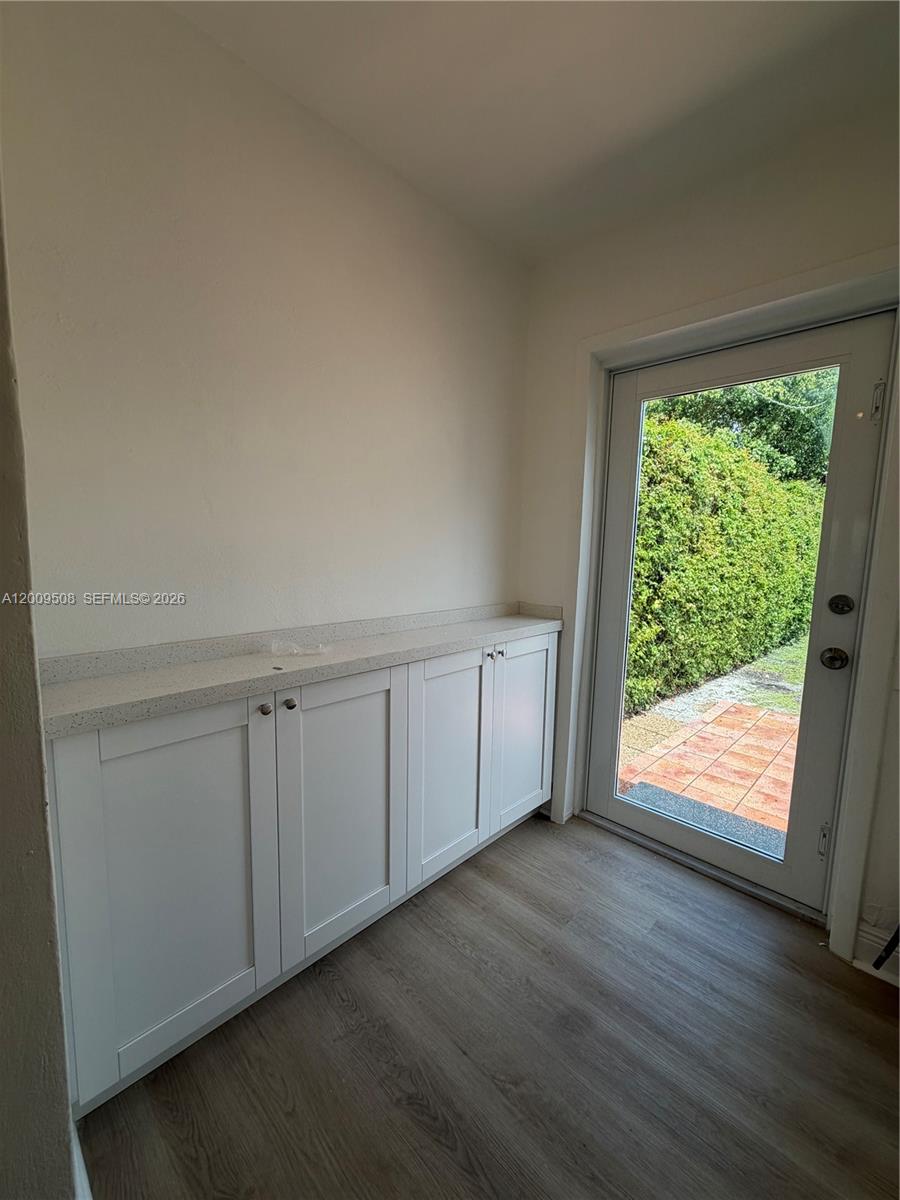 533 Minorca Ave, Coral Gables FL 33134