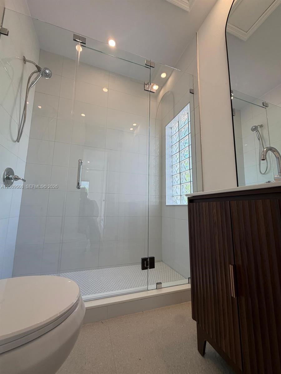 533 Minorca Ave, Coral Gables FL 33134