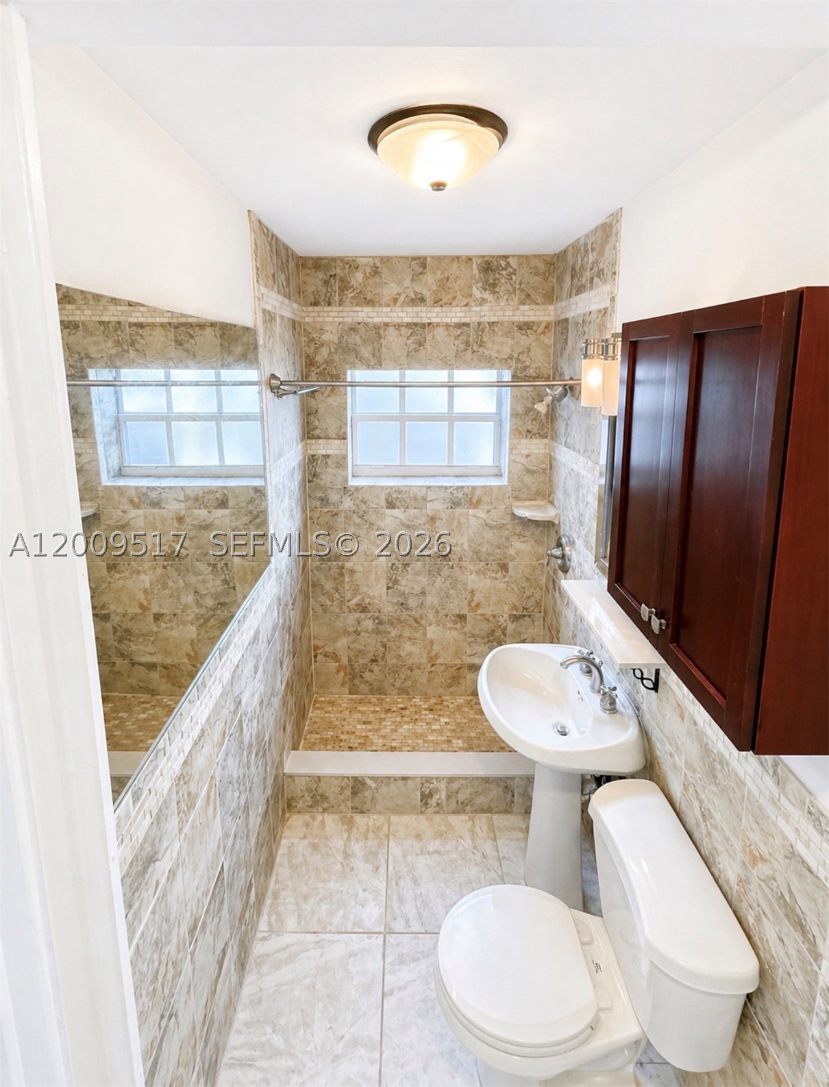 1121 NE 2nd St #205, Fort Lauderdale FL 33301