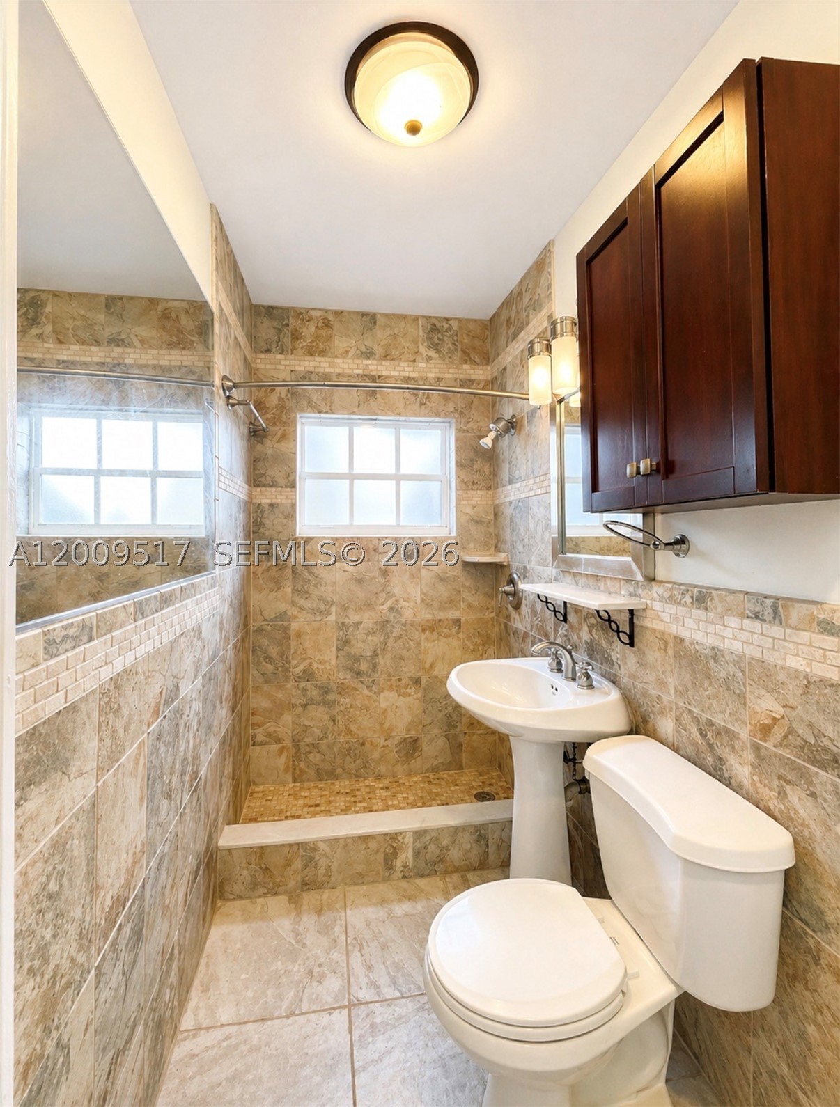 1121 NE 2nd St #205, Fort Lauderdale FL 33301