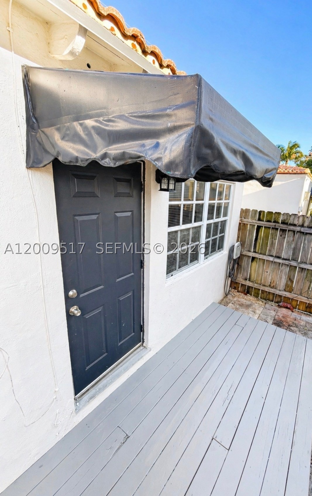 1121 NE 2nd St #205, Fort Lauderdale FL 33301