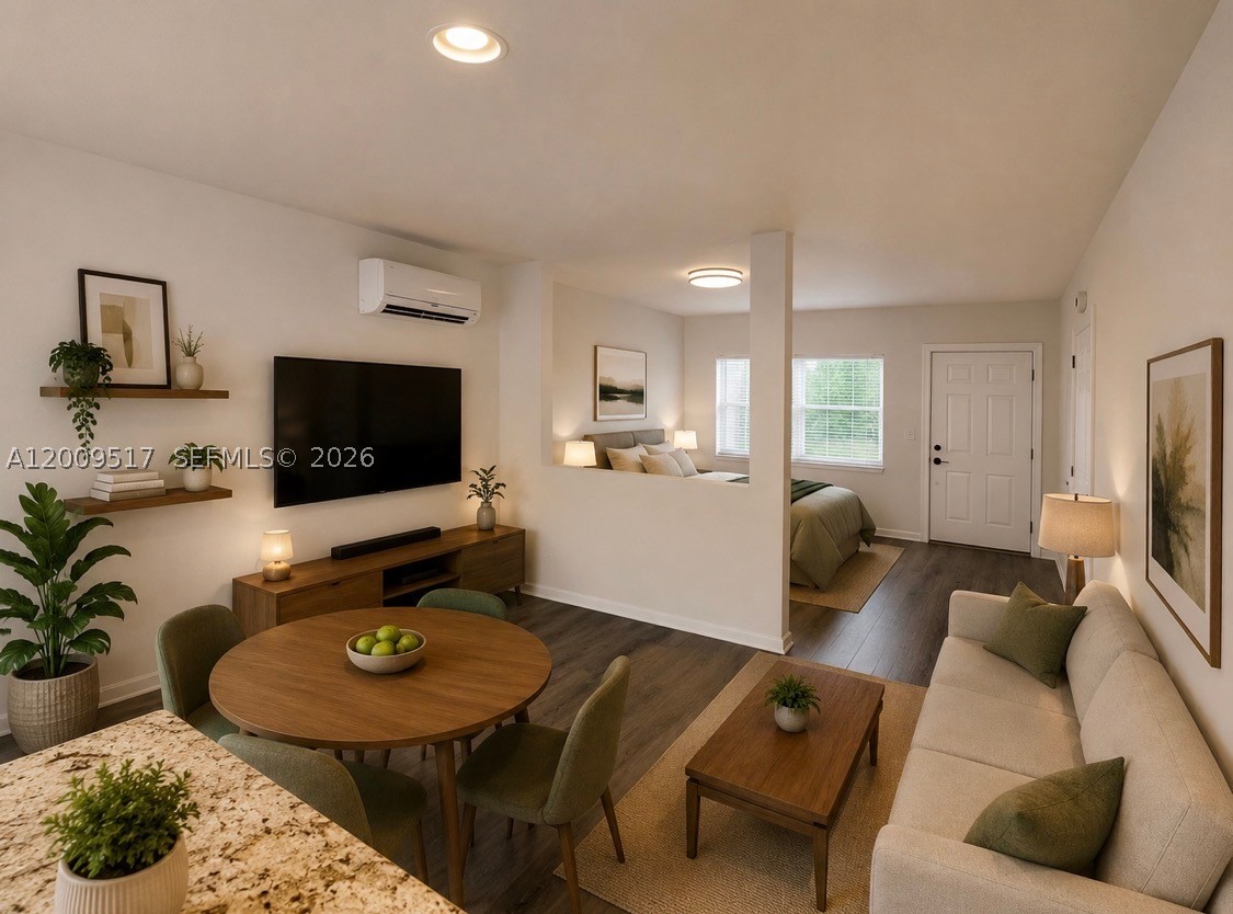 1121 NE 2nd St #205, Fort Lauderdale FL 33301