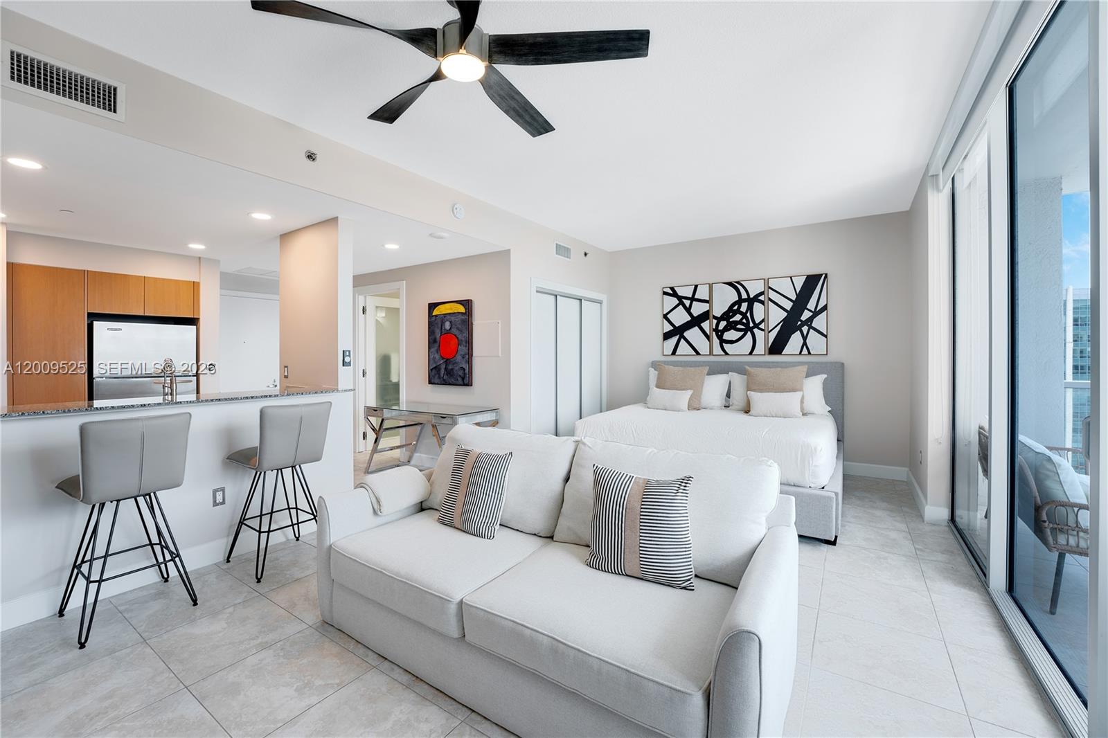 1060 Brickell Ave #3209, Miami FL 33131