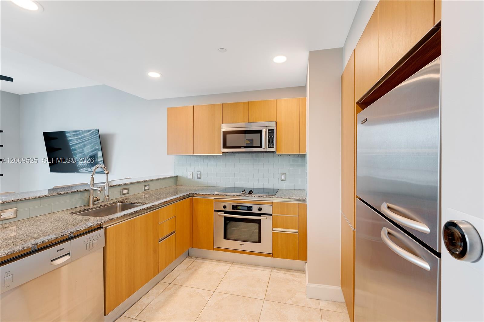 1060 Brickell Ave #3209, Miami FL 33131