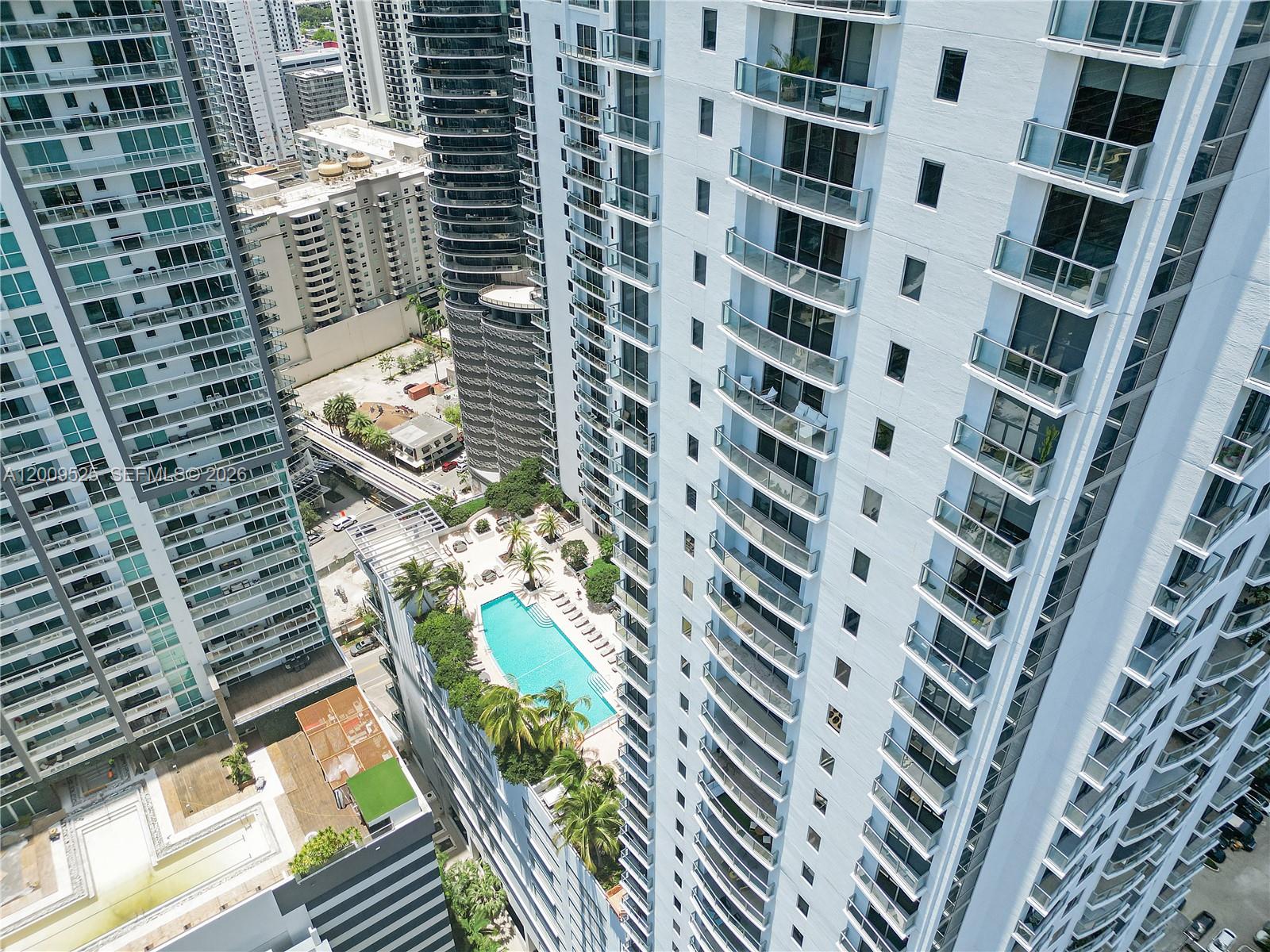 1060 Brickell Ave #3209, Miami FL 33131