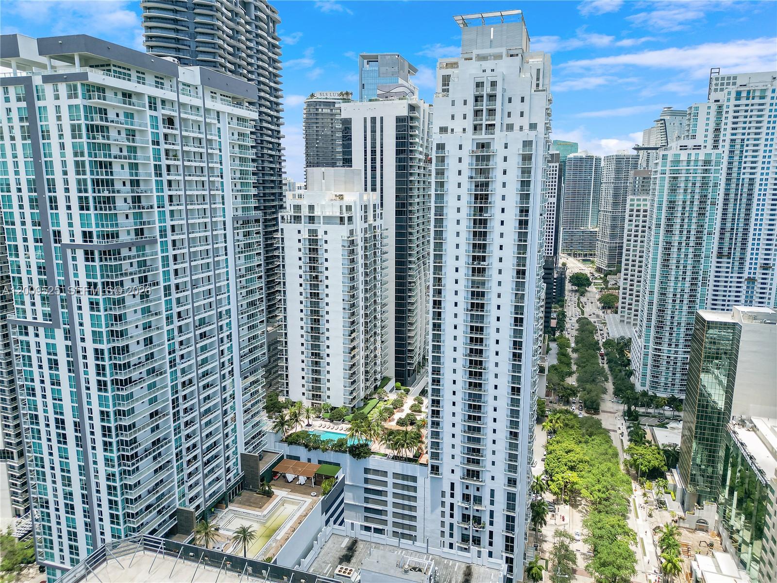 1060 Brickell Ave #3209, Miami FL 33131