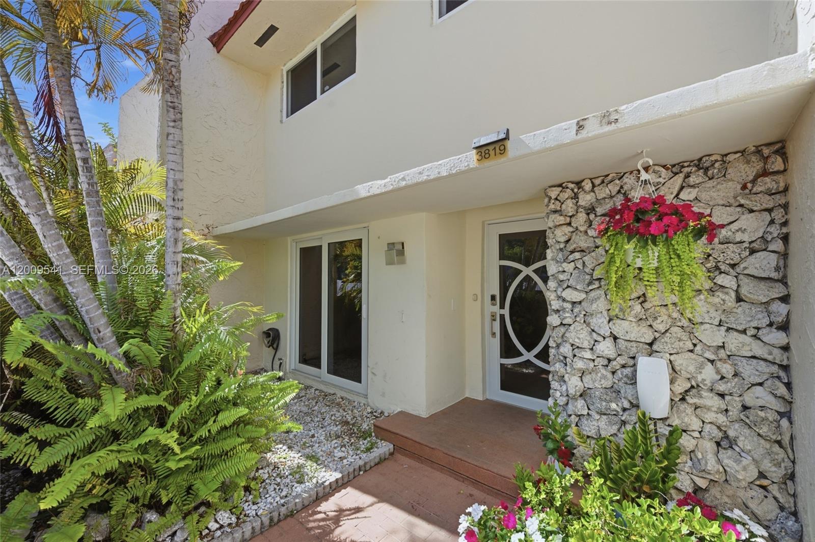 3819 170th St #B-1, North Miami Beach FL 33160