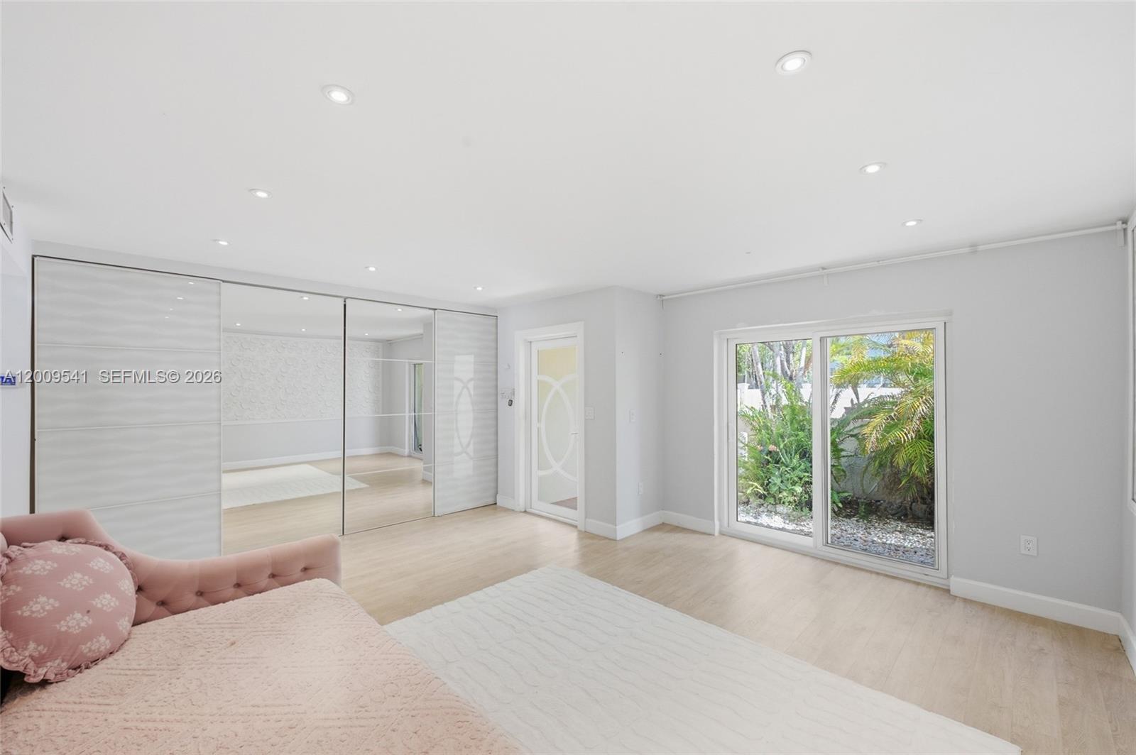 3819 170th St #B-1, North Miami Beach FL 33160