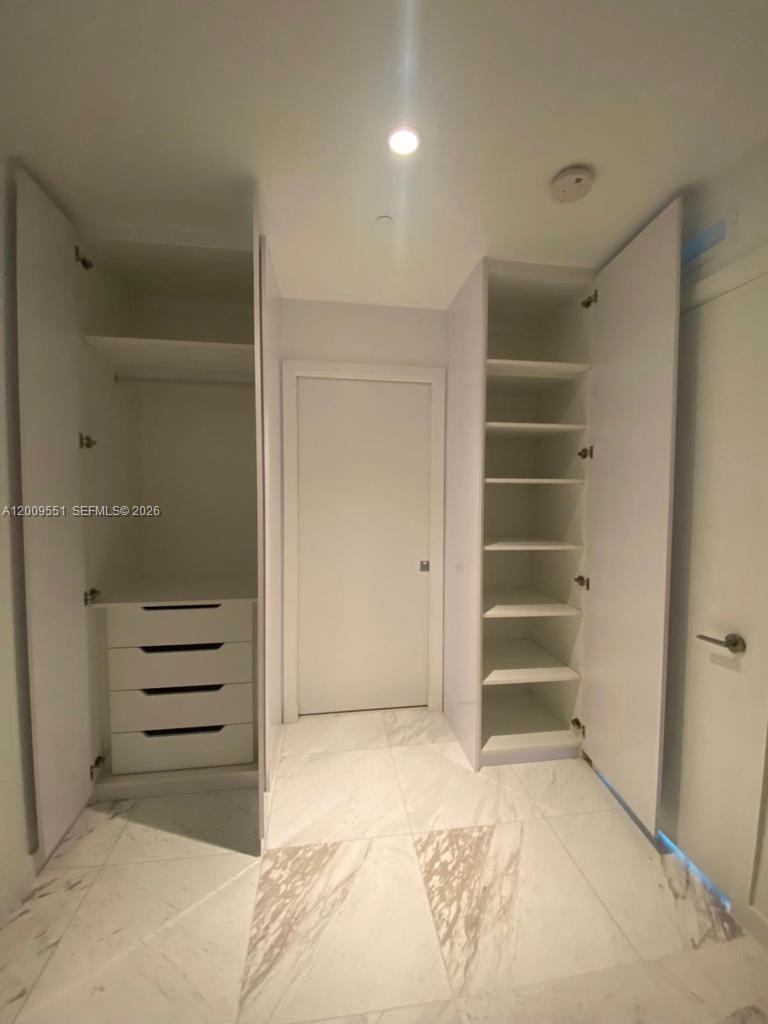 480 NE 31st St #2403, Miami FL 33137