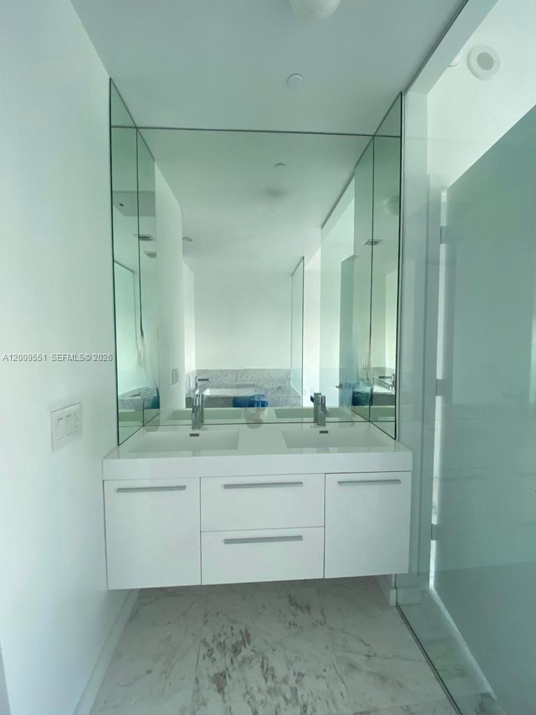 480 NE 31st St #2403, Miami FL 33137