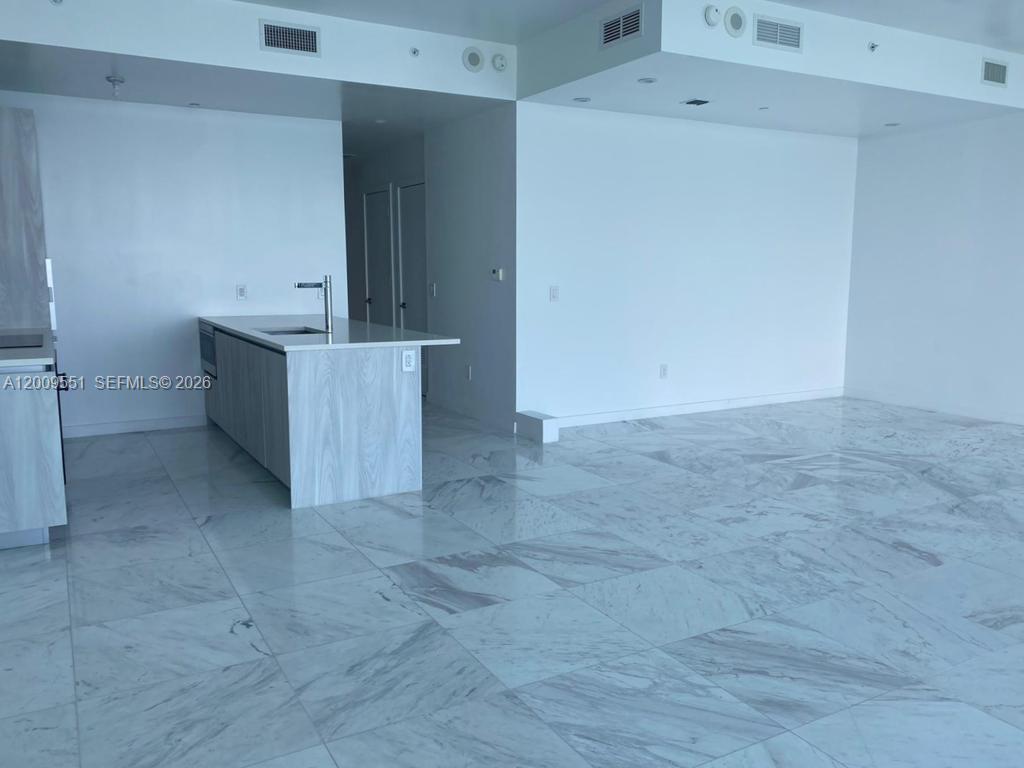 480 NE 31st St #2403, Miami FL 33137