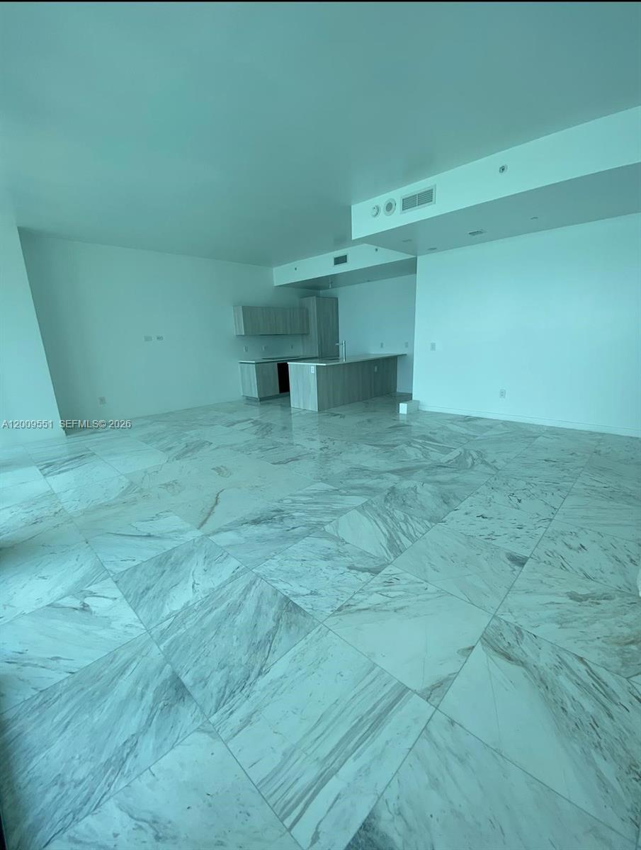 480 NE 31st St #2403, Miami FL 33137