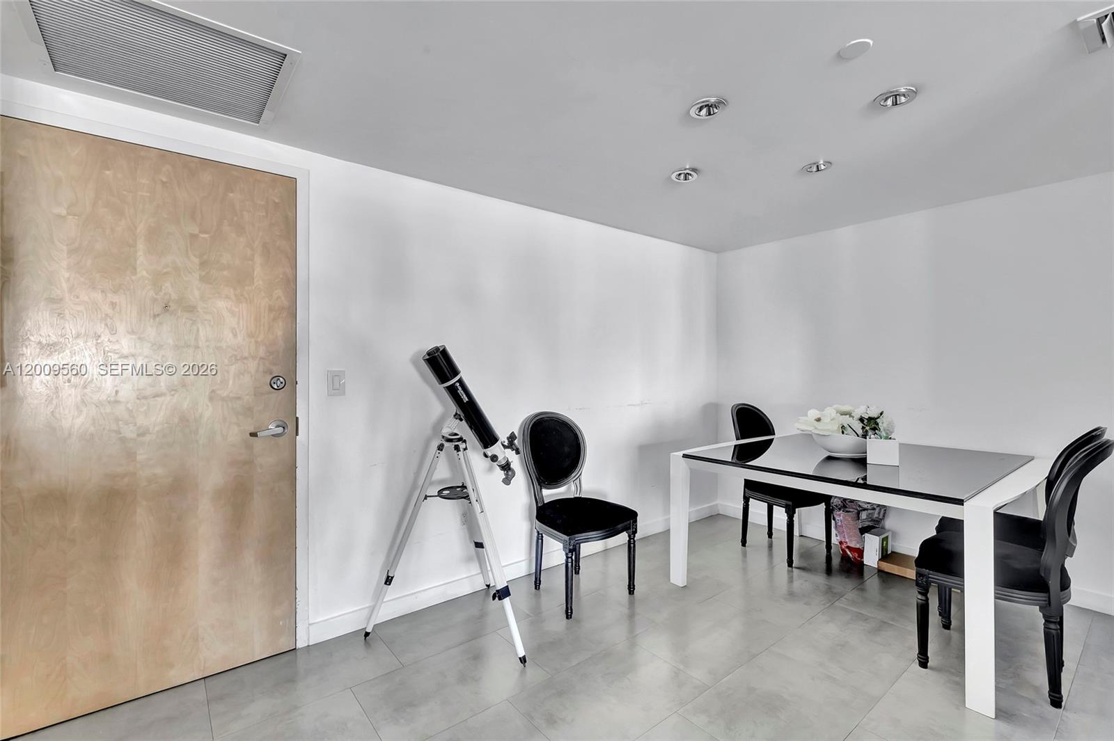 350 S Miami Ave #1703, Miami FL 33130