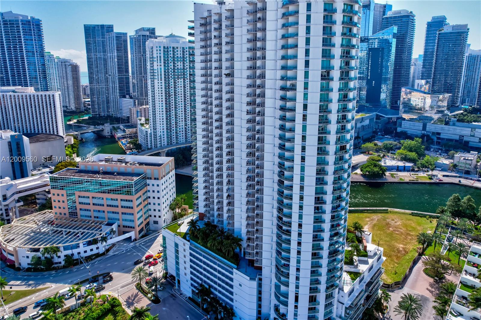 350 S Miami Ave #1703, Miami FL 33130