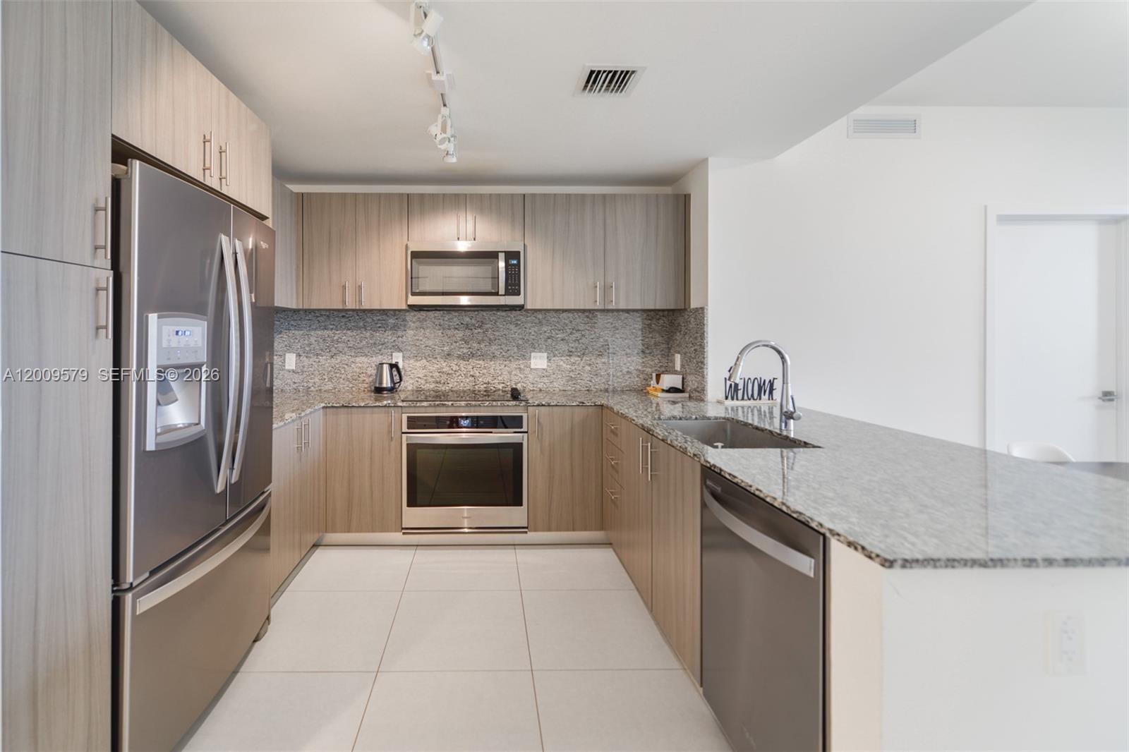5350 NW 84th Ave #509, Doral FL 33166