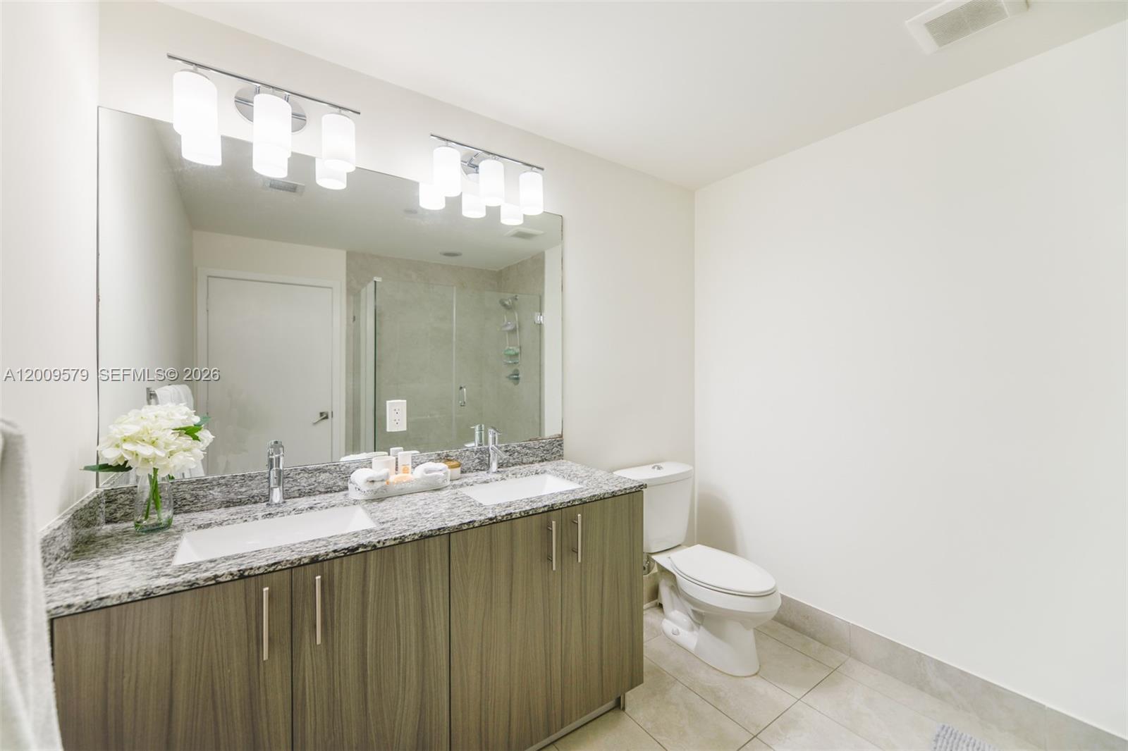 5350 NW 84th Ave #509, Doral FL 33166