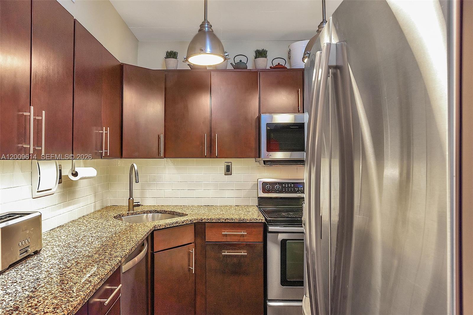1200 West Ave #423, Miami Beach FL 33139