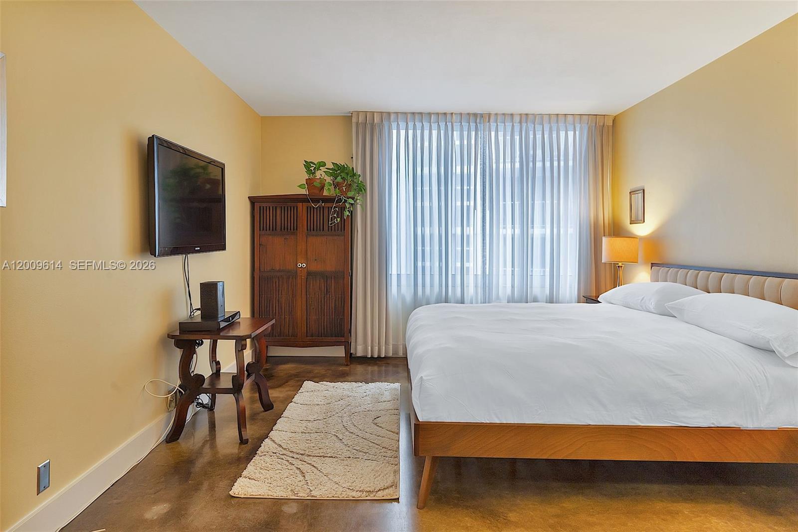 1200 West Ave #423, Miami Beach FL 33139