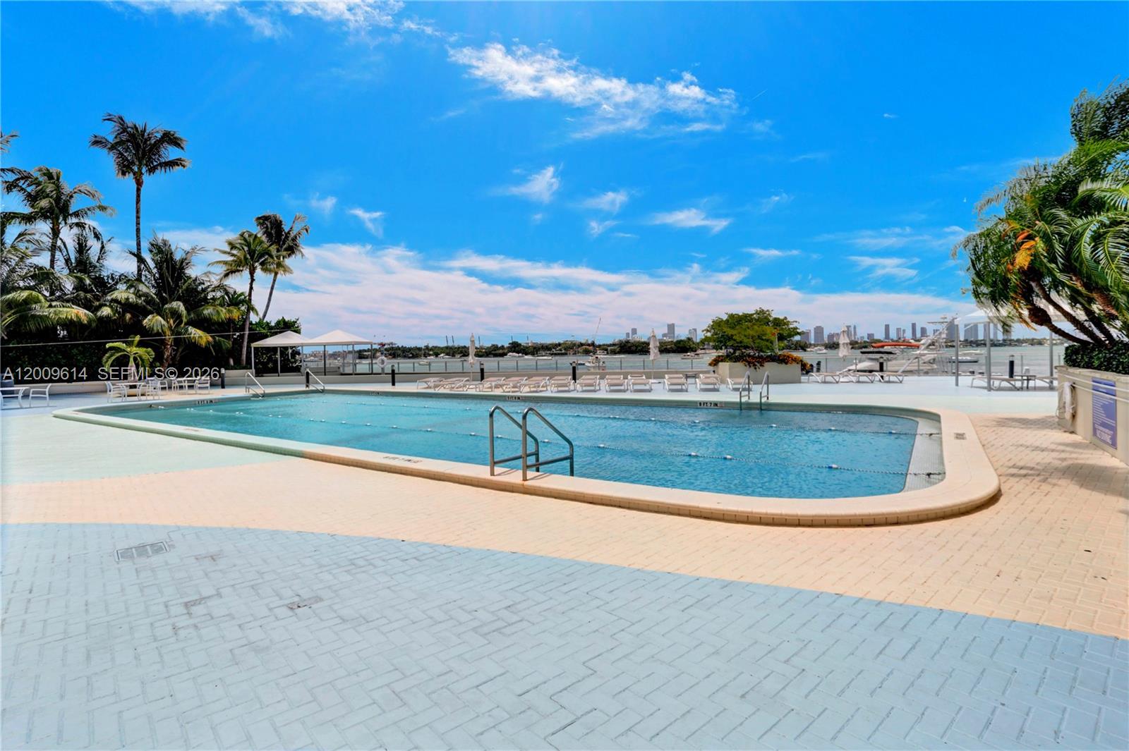 1200 West Ave #423, Miami Beach FL 33139