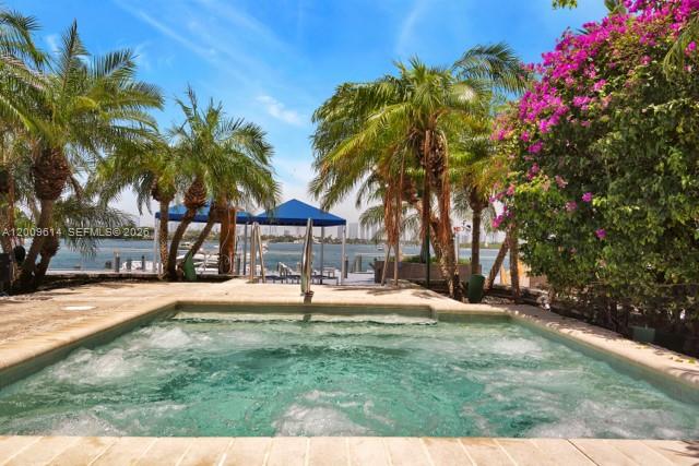 1200 West Ave #423, Miami Beach FL 33139