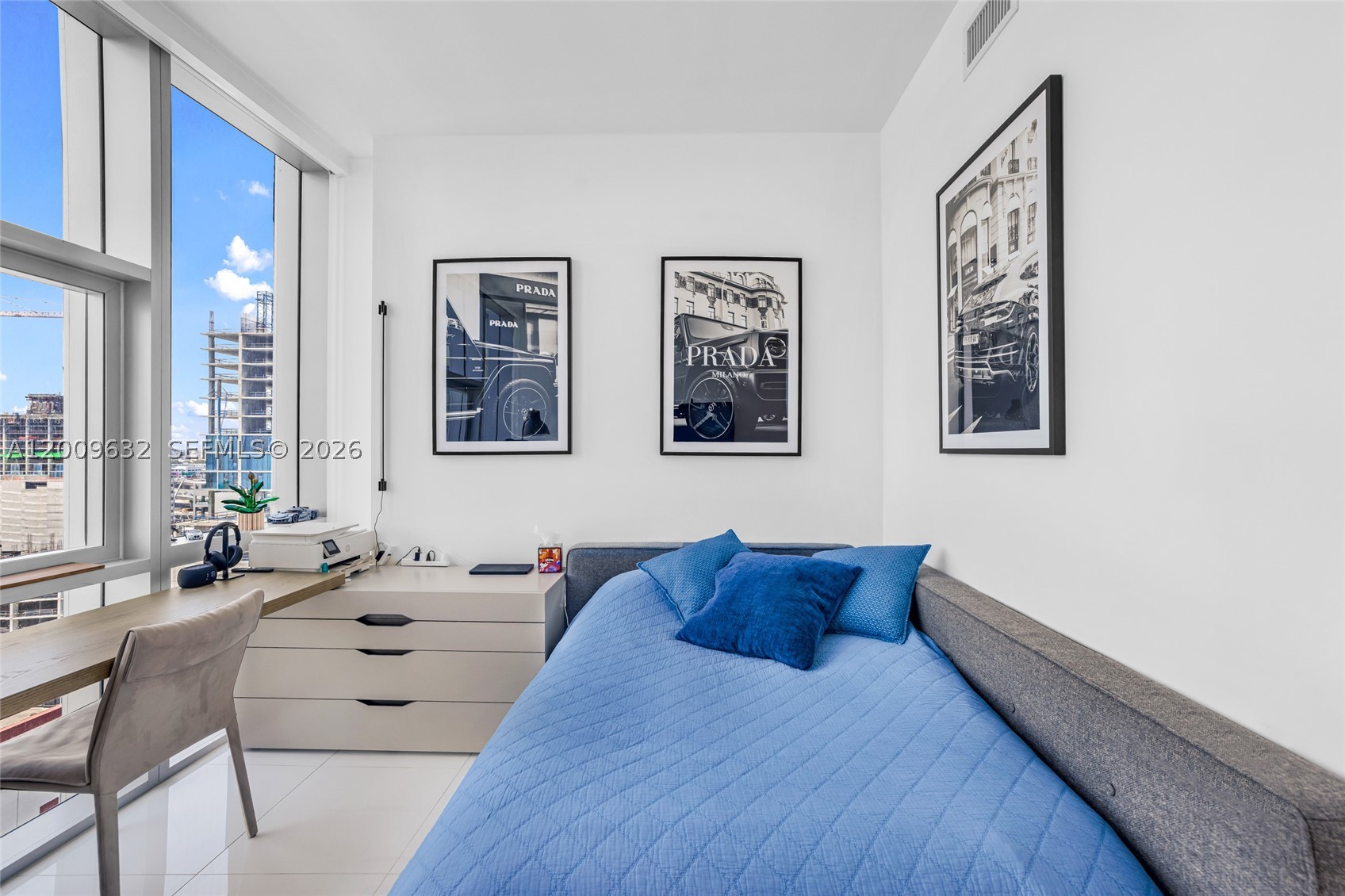 851 NE 1st Ave #1408, Miami FL 33132