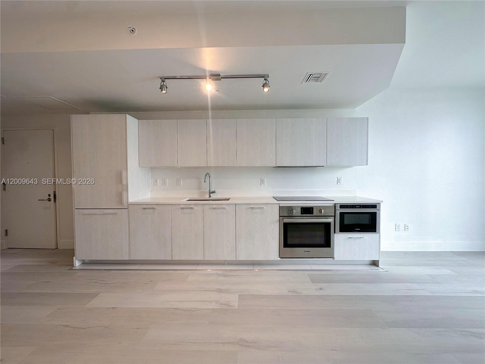 501 NE 31st St #1107, Miami FL 33137