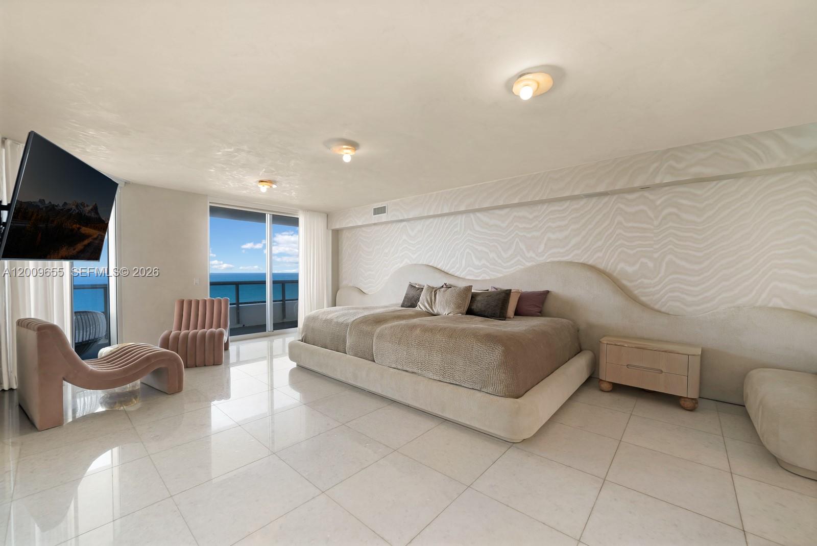 5801 Collins Ave #1200, Miami Beach FL 33140