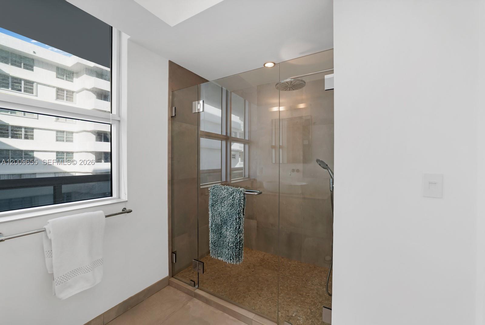 5801 Collins Ave #1200, Miami Beach FL 33140