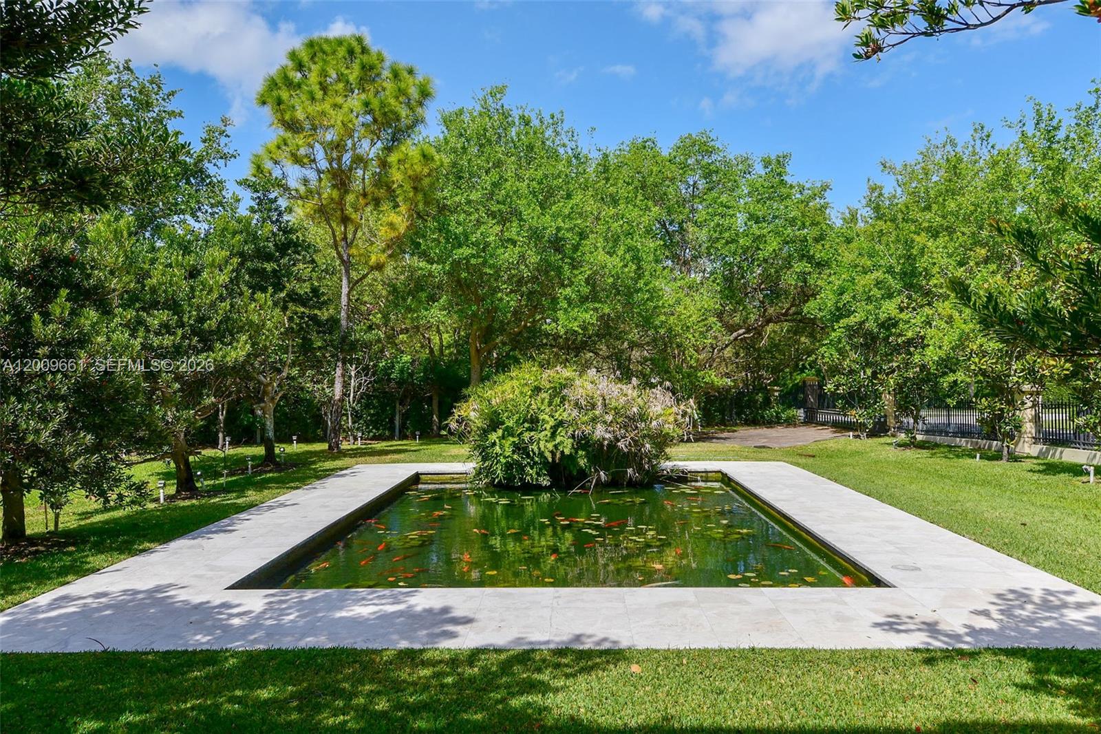 5801 Moss Ranch Rd, Pinecrest FL 33156