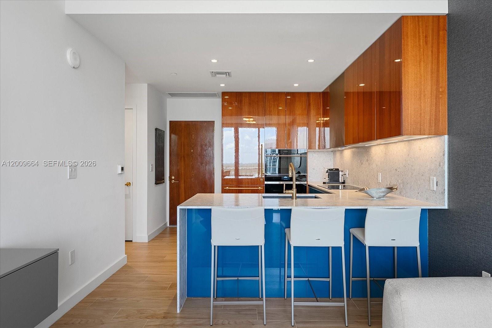 2678 Tigertail Ave #1703, Miami FL 33133