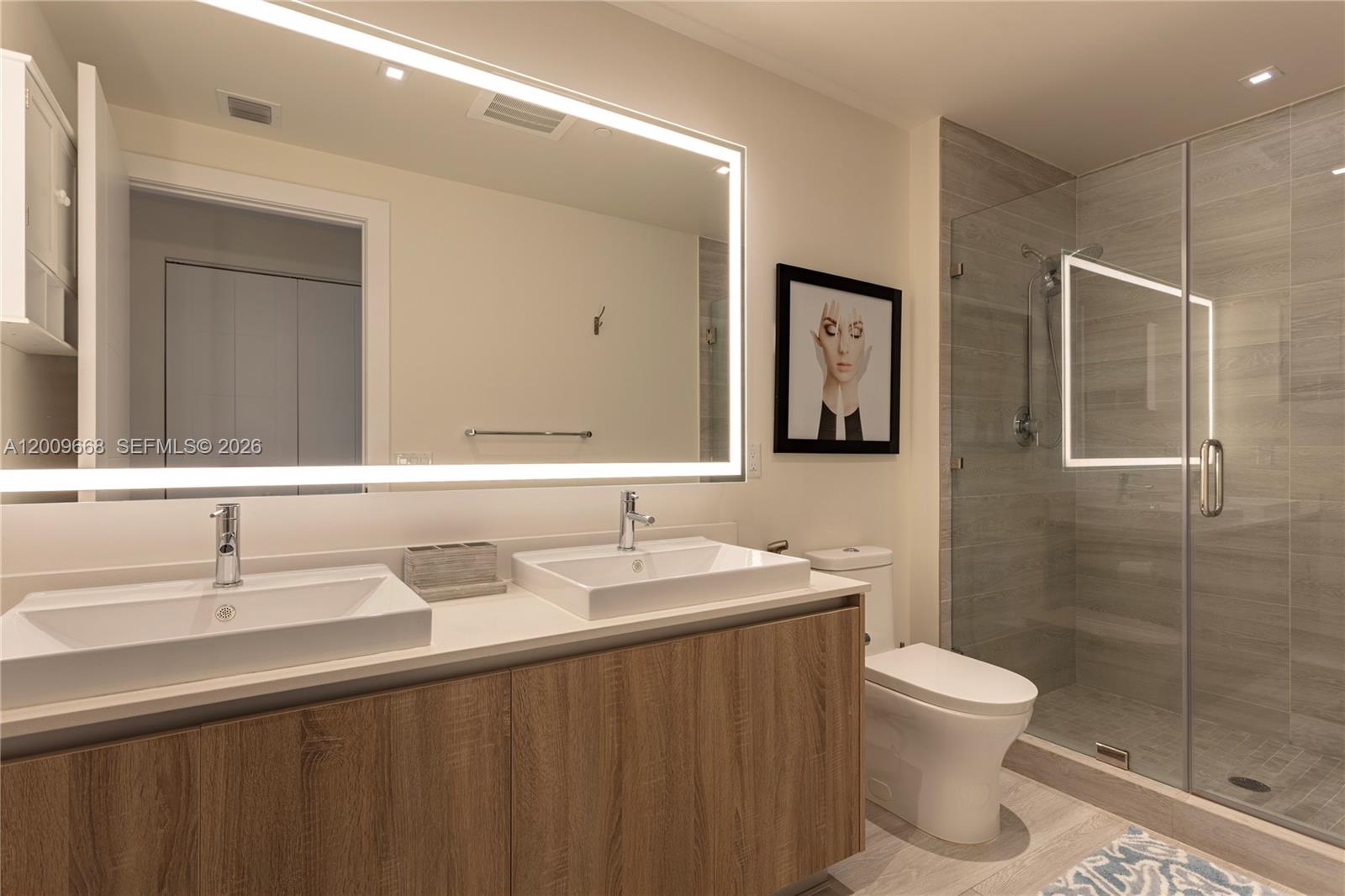 2960 NE 207th St #904, Aventura FL 33180