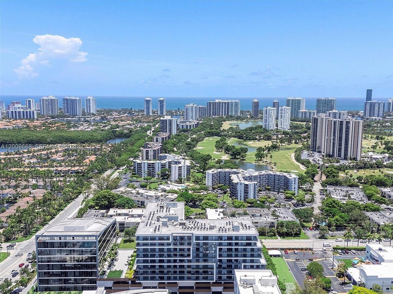 2960 NE 207th St #904, Aventura FL 33180