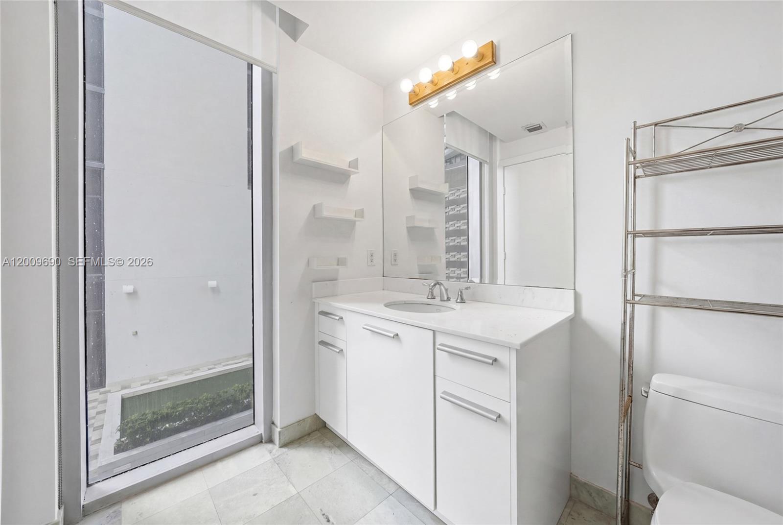1050 Brickell Ave #1002, Miami FL 33131
