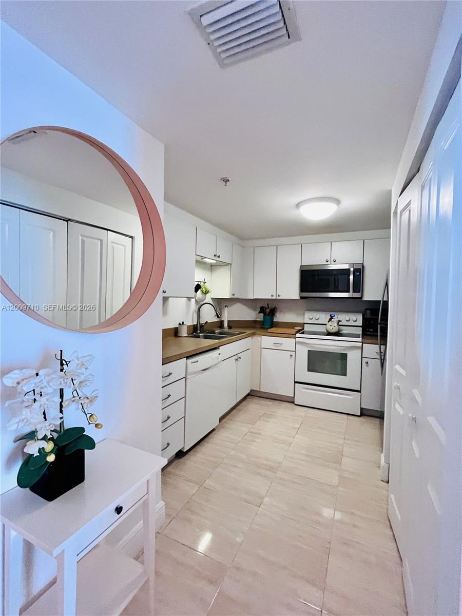 1250 S Miami Ave #1903, Miami FL 33130