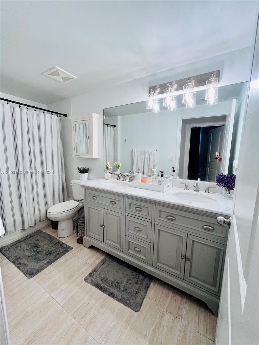 1250 S Miami Ave #1903, Miami FL 33130