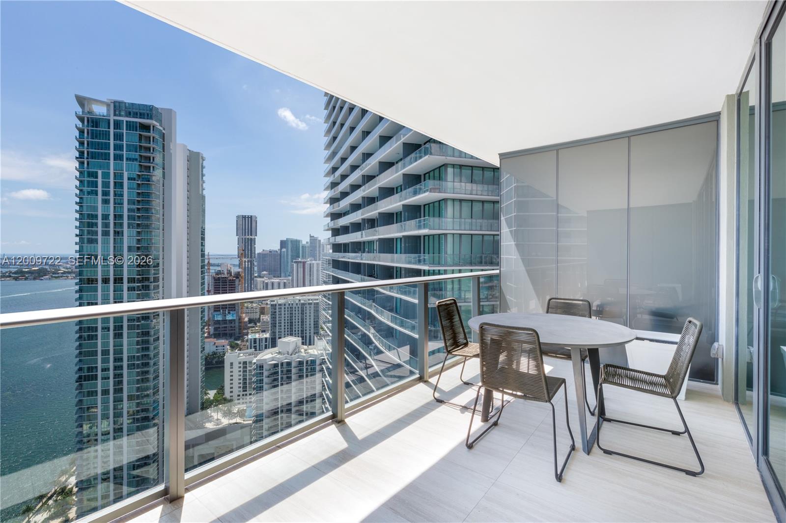 650 NE 32nd St #3903, Miami FL 33137