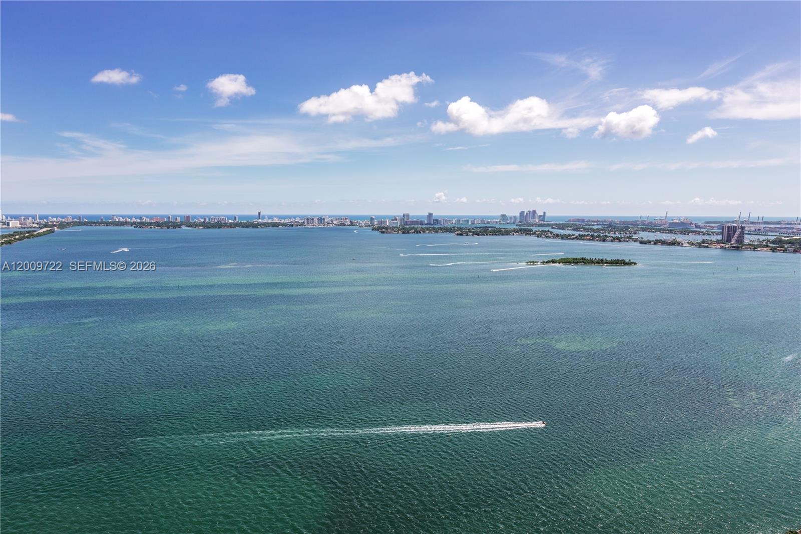 650 NE 32nd St #3903, Miami FL 33137