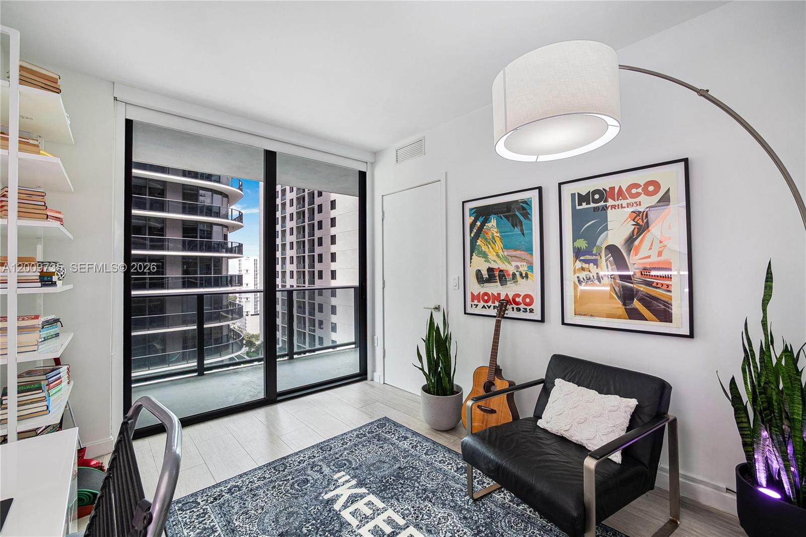 45 SW 9th St #1508, Miami FL 33130