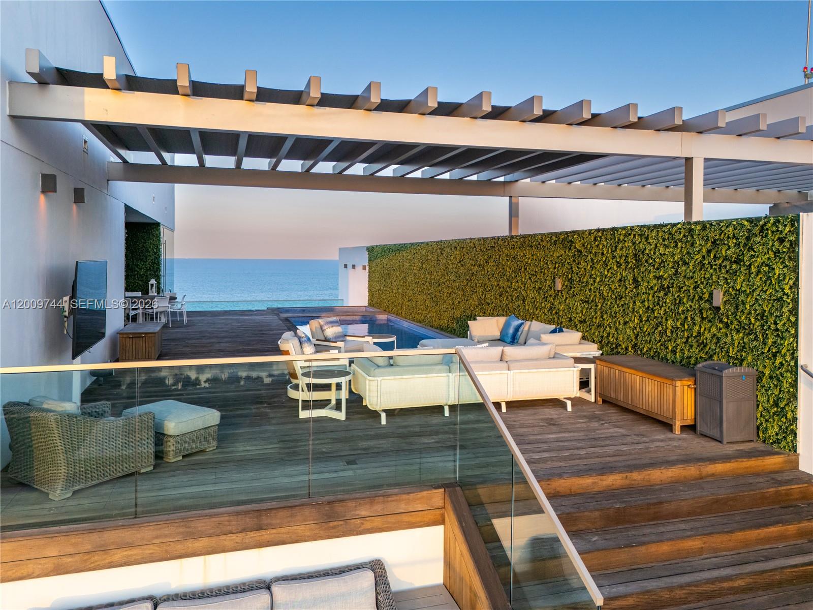 10201 Collins Ave #UPH2803, Bal Harbour FL 33154