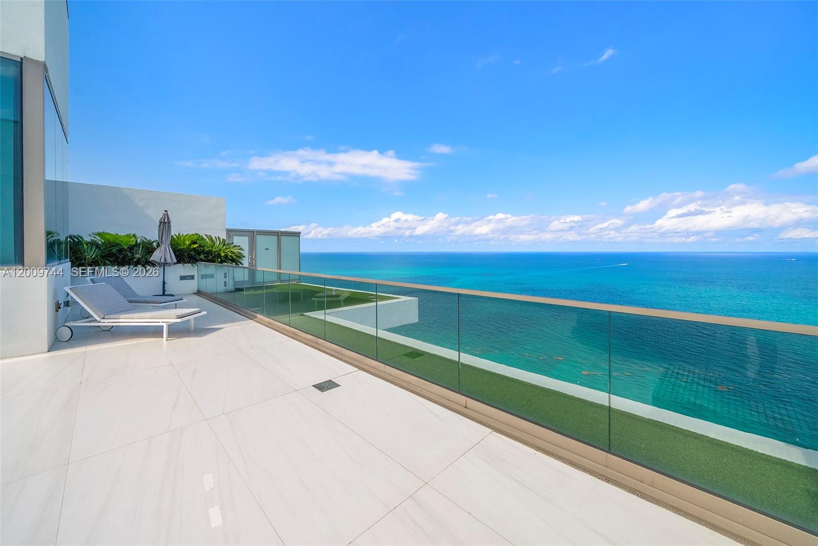 10201 Collins Ave #UPH2803, Bal Harbour FL 33154