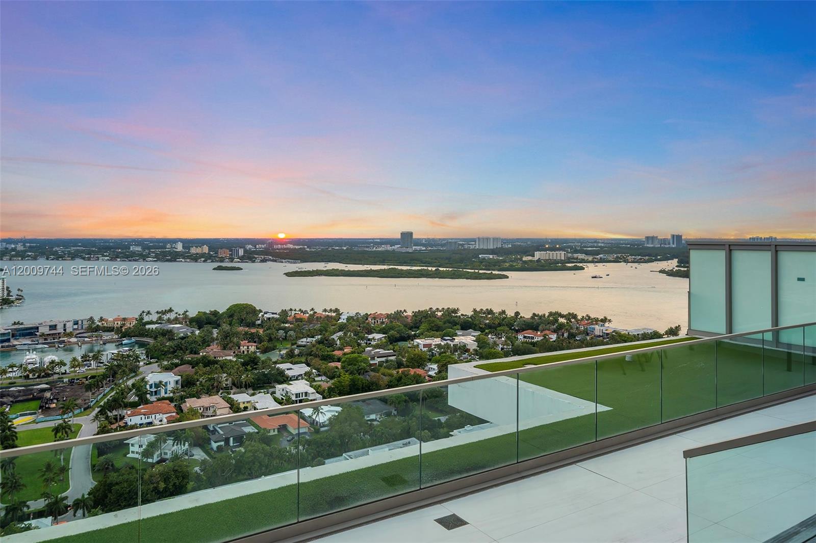 10201 Collins Ave #UPH2803, Bal Harbour FL 33154