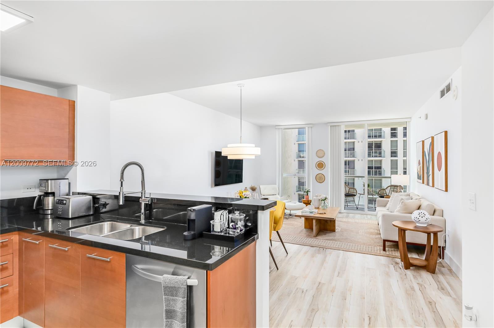 253 NE 2nd St #1606, Miami FL 33132