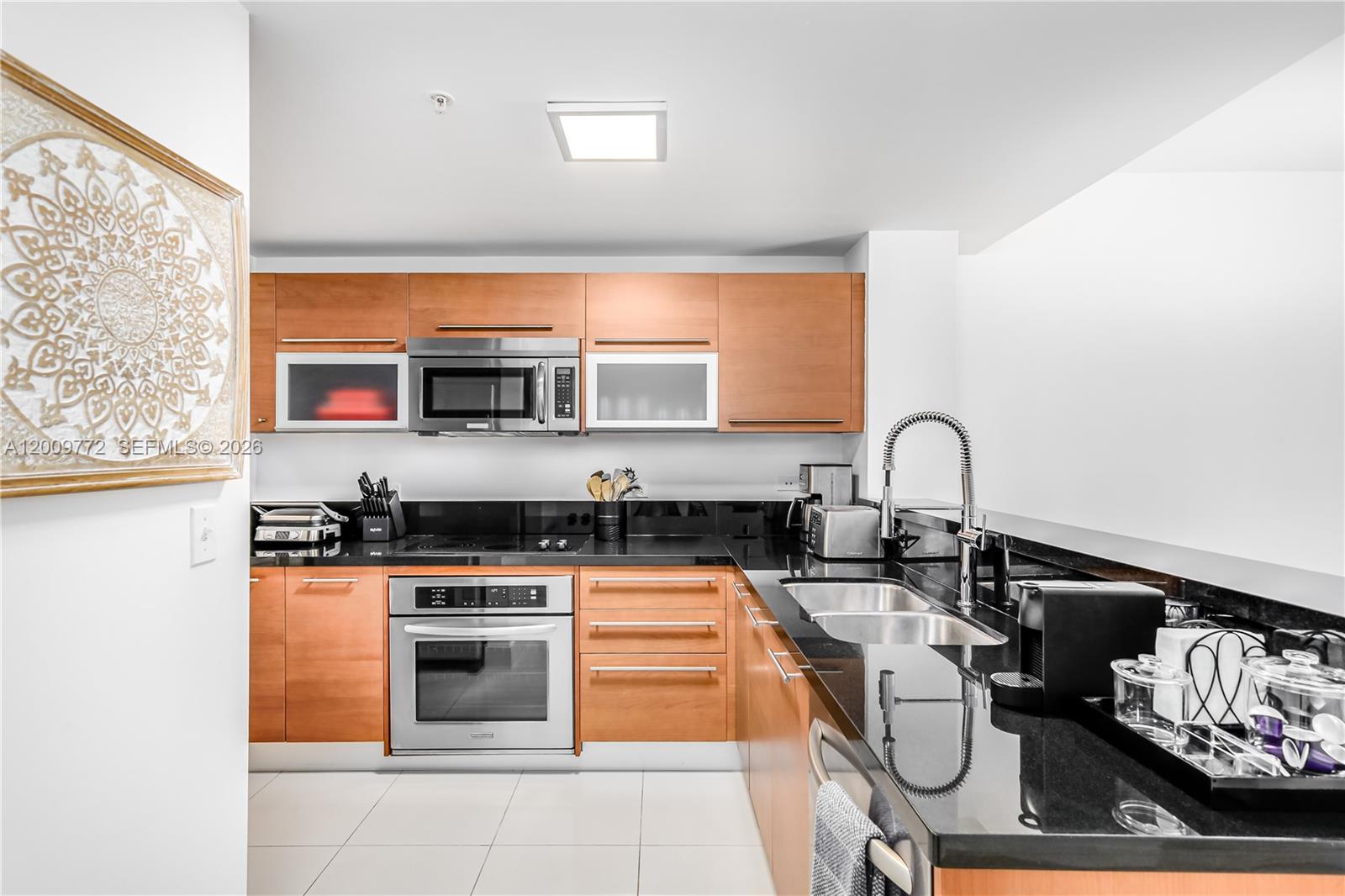 253 NE 2nd St #1606, Miami FL 33132