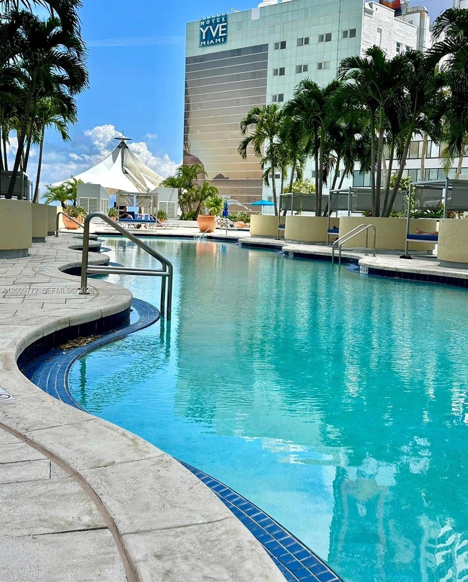 253 NE 2nd St #1606, Miami FL 33132