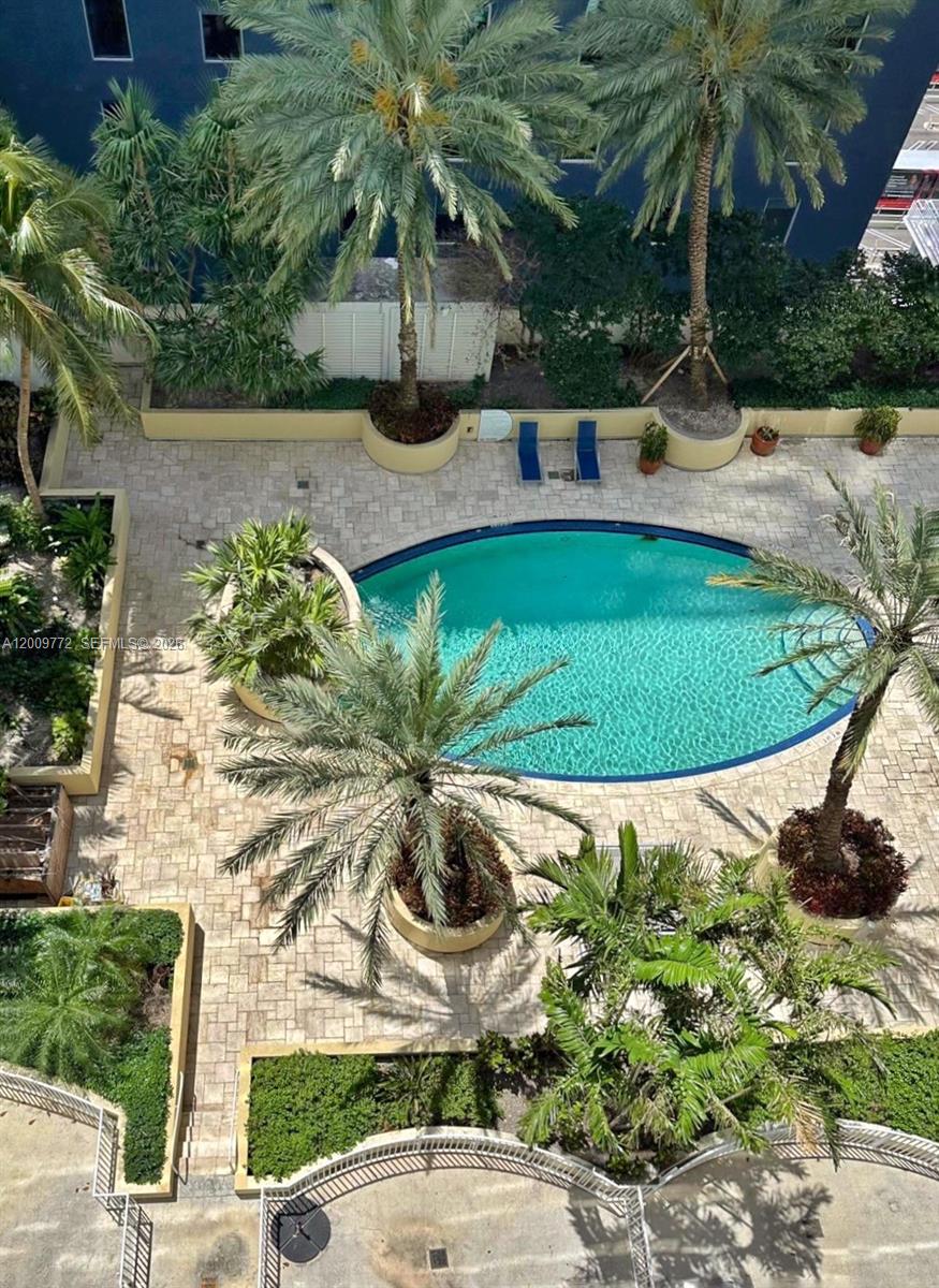 253 NE 2nd St #1606, Miami FL 33132