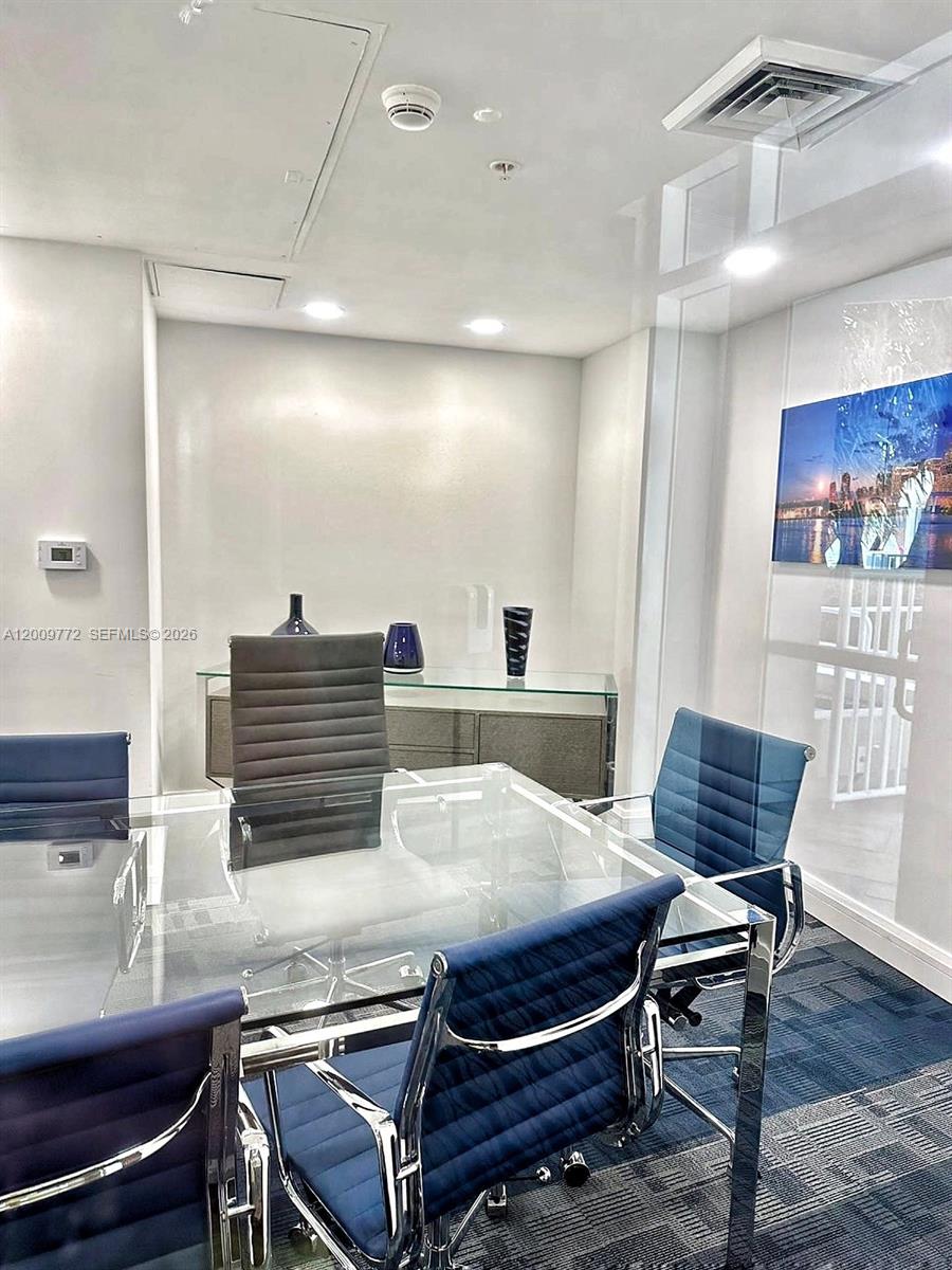 253 NE 2nd St #1606, Miami FL 33132