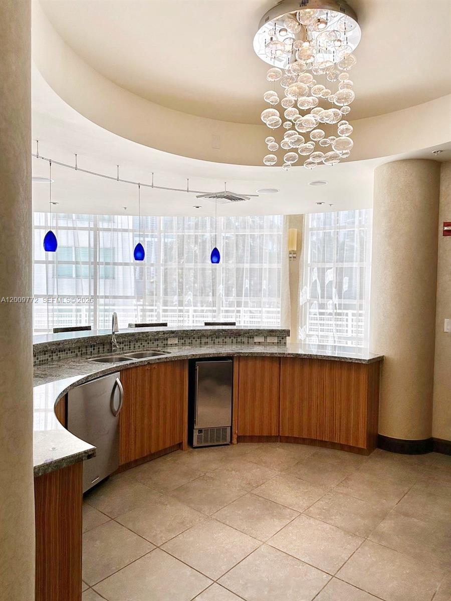 253 NE 2nd St #1606, Miami FL 33132