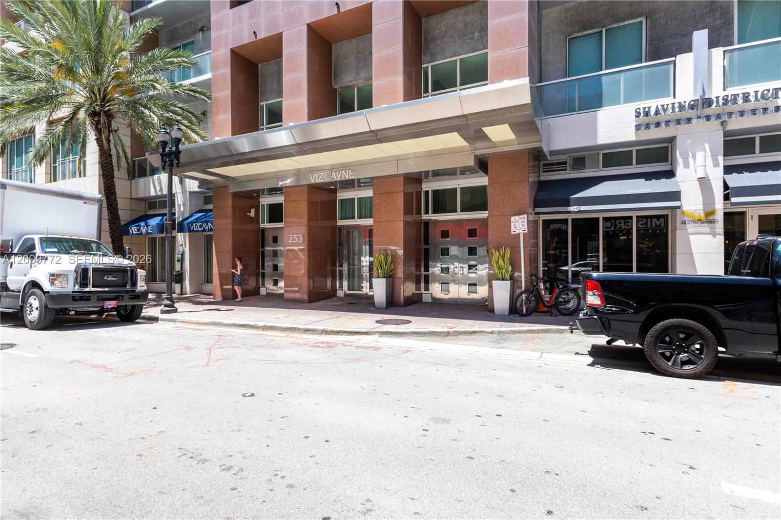 253 NE 2nd St #1606, Miami FL 33132