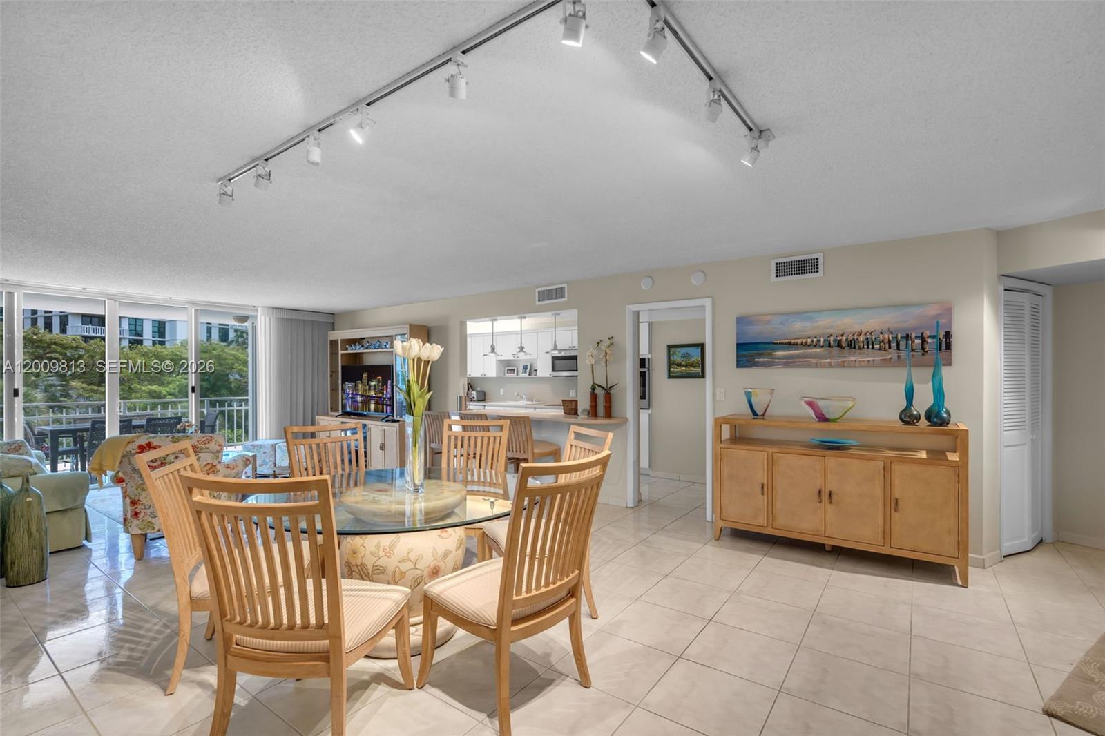 600 Grapetree Dr #4DS, Key Biscayne FL 33149