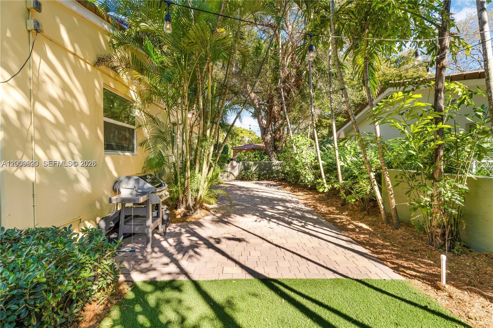 414 Camilo Ave #0, Coral Gables FL 33134